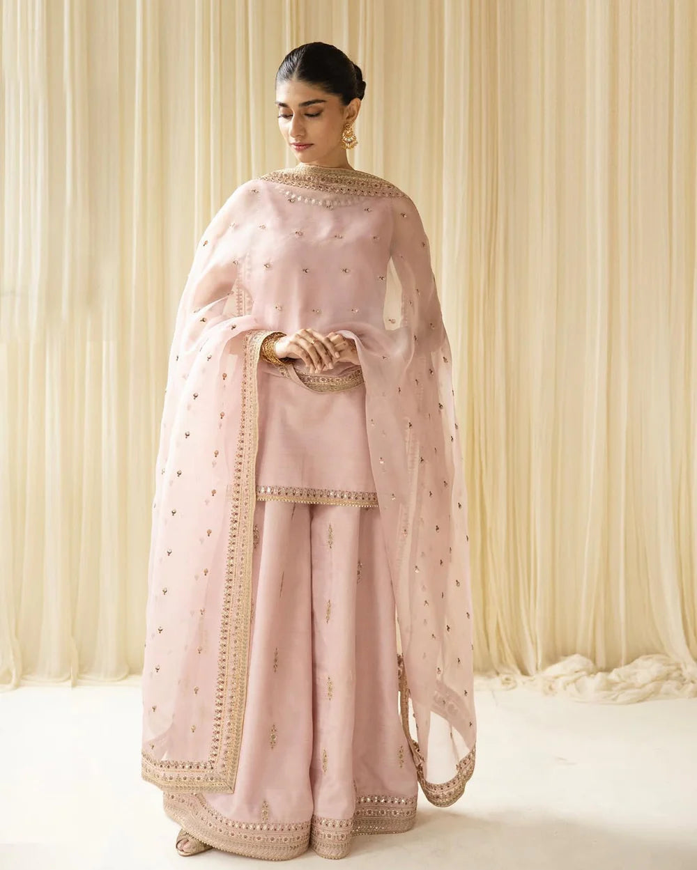ELARA PINK