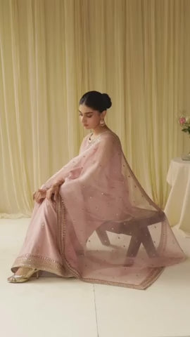 ELARA PINK